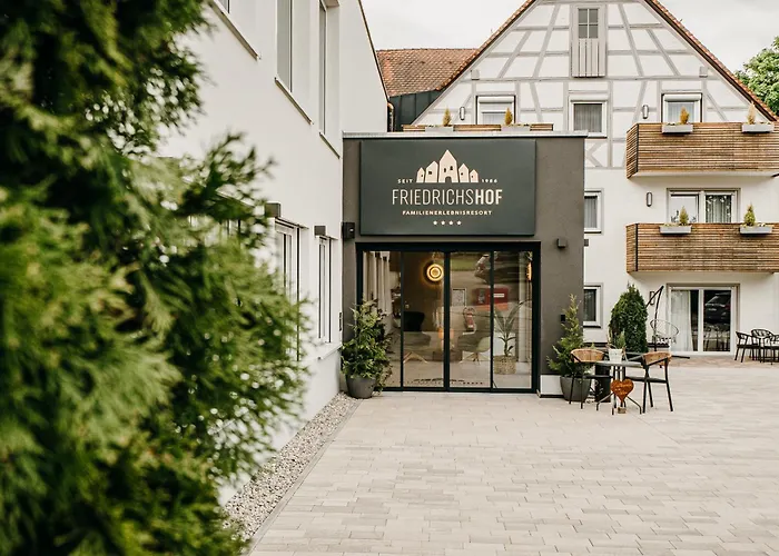 Friedrichshof بيت ضيافة 4*