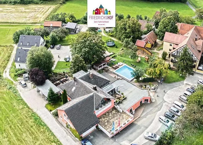 Friedrichshof 4*