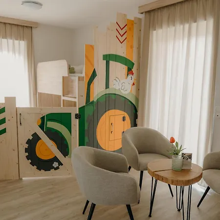 بيت ضيافة Friedrichshof 3*