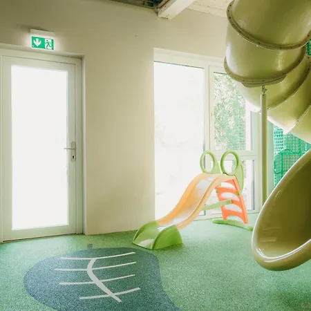 ゲストハウス Friedrichshof オーバートルバッハ